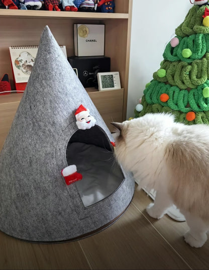 Christmas Handmade Felt Indoor Tent Style Enclosed Cat Nest