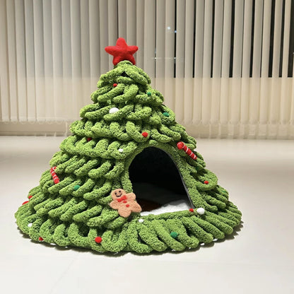 Christmas Handmade Felt Indoor Tent Style Enclosed Cat Nest